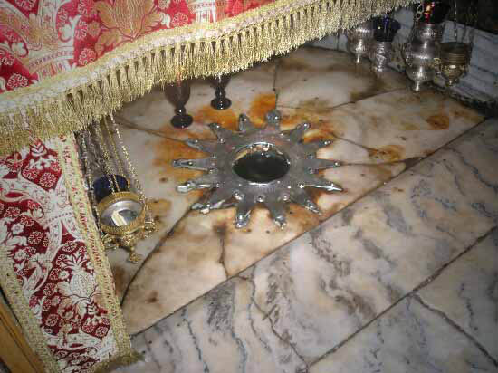 bethlehem-geburtskirche-grotte
