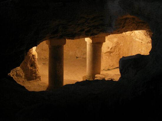 nazareth-grotte-u