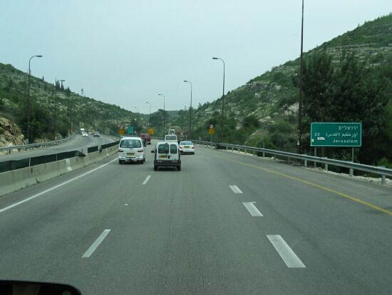 strasse-jerusalem-u